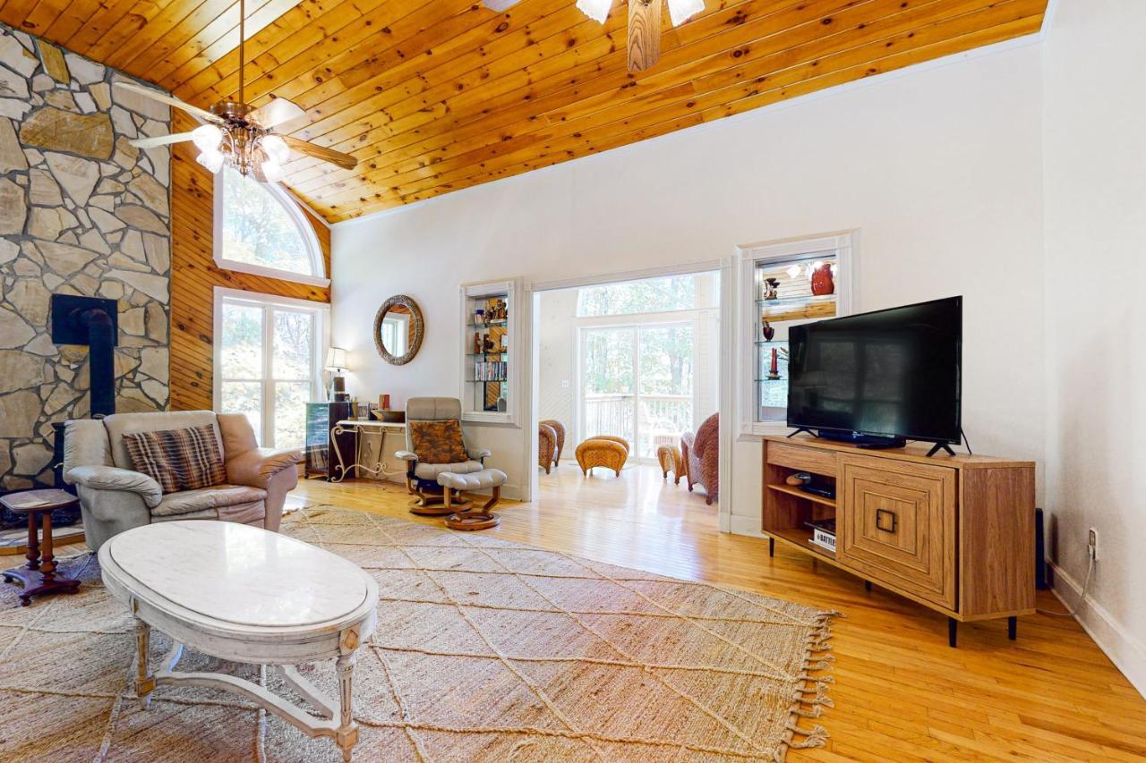 Doe Heights Chalet Batesville Εξωτερικό φωτογραφία